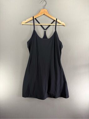 Outdoor Voices Womens M Black Built-In Shorts Liner Exercise Dress Pockets